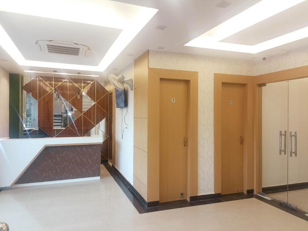 Hotel Royal Casa Lucknow Esterno foto