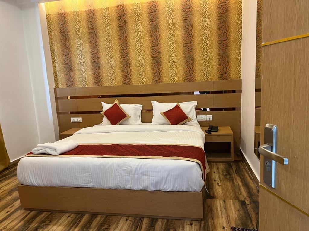 Hotel Royal Casa Lucknow Esterno foto