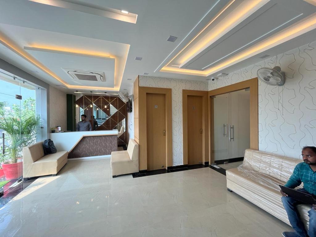 Hotel Royal Casa Lucknow Esterno foto